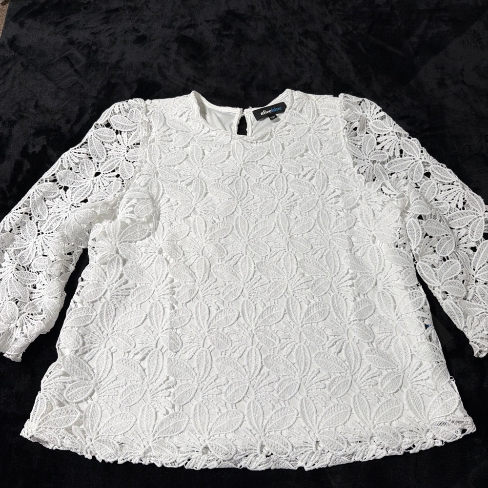Alice Blue Women's Lace Blouse Size L 3/4 Sleeve Fairy Feminine Coastal White